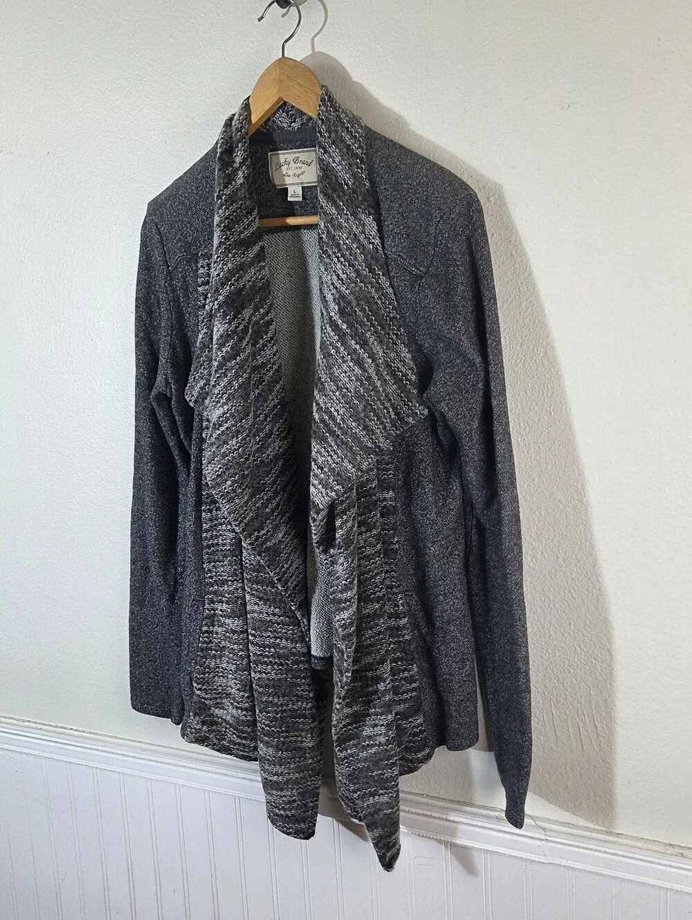 Lucky Brand stylish lucky
